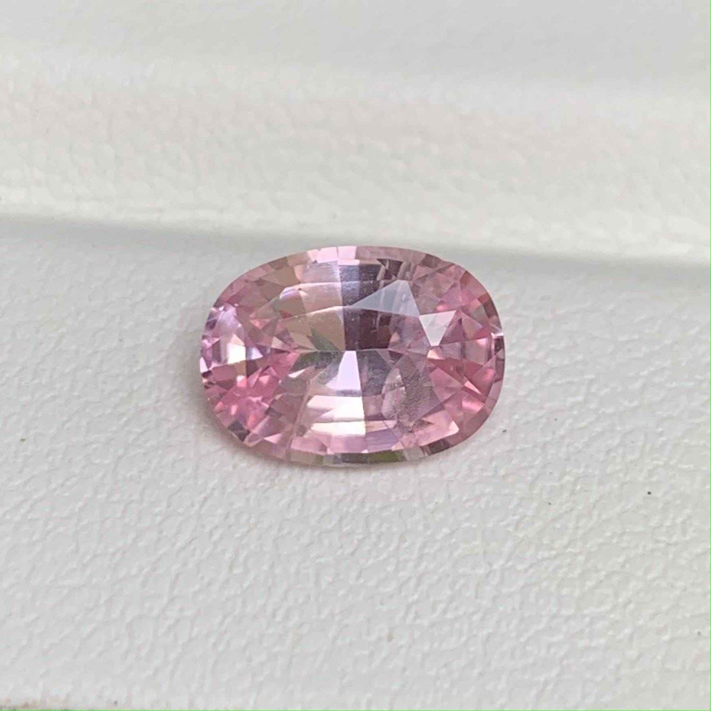 Natural Padparadscha Sapphire 1.74ct Heated  Oval Cut Loose Gemstone for Ring or Pendant