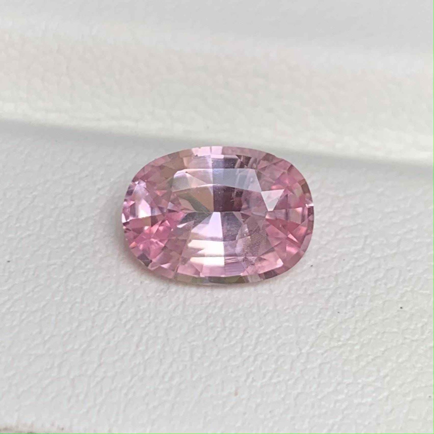 Natural Padparadscha Sapphire 1.74ct Heated  Oval Cut Loose Gemstone for Ring or Pendant