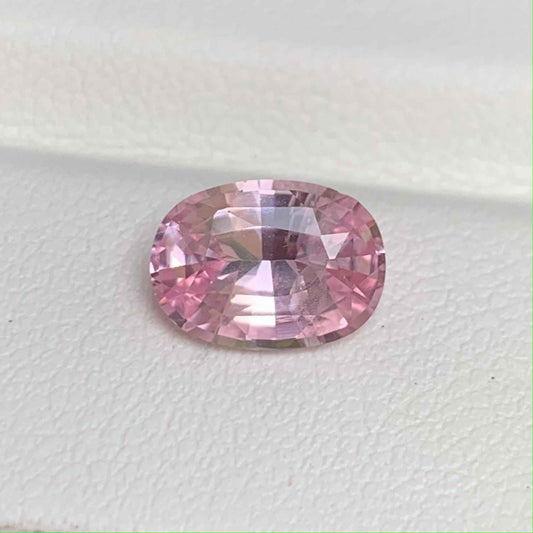 Natural Padparadscha Sapphire 1.74ct Heated  Oval Cut Loose Gemstone for Ring or Pendant