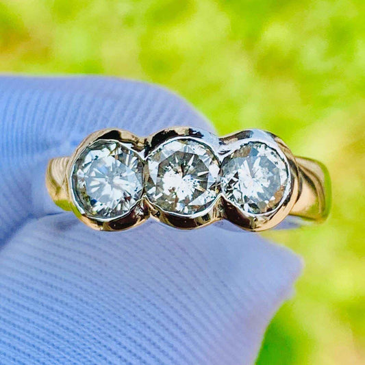 1.40ct VS2 Natural Diamond Three Stone Ring – 14K White Gold