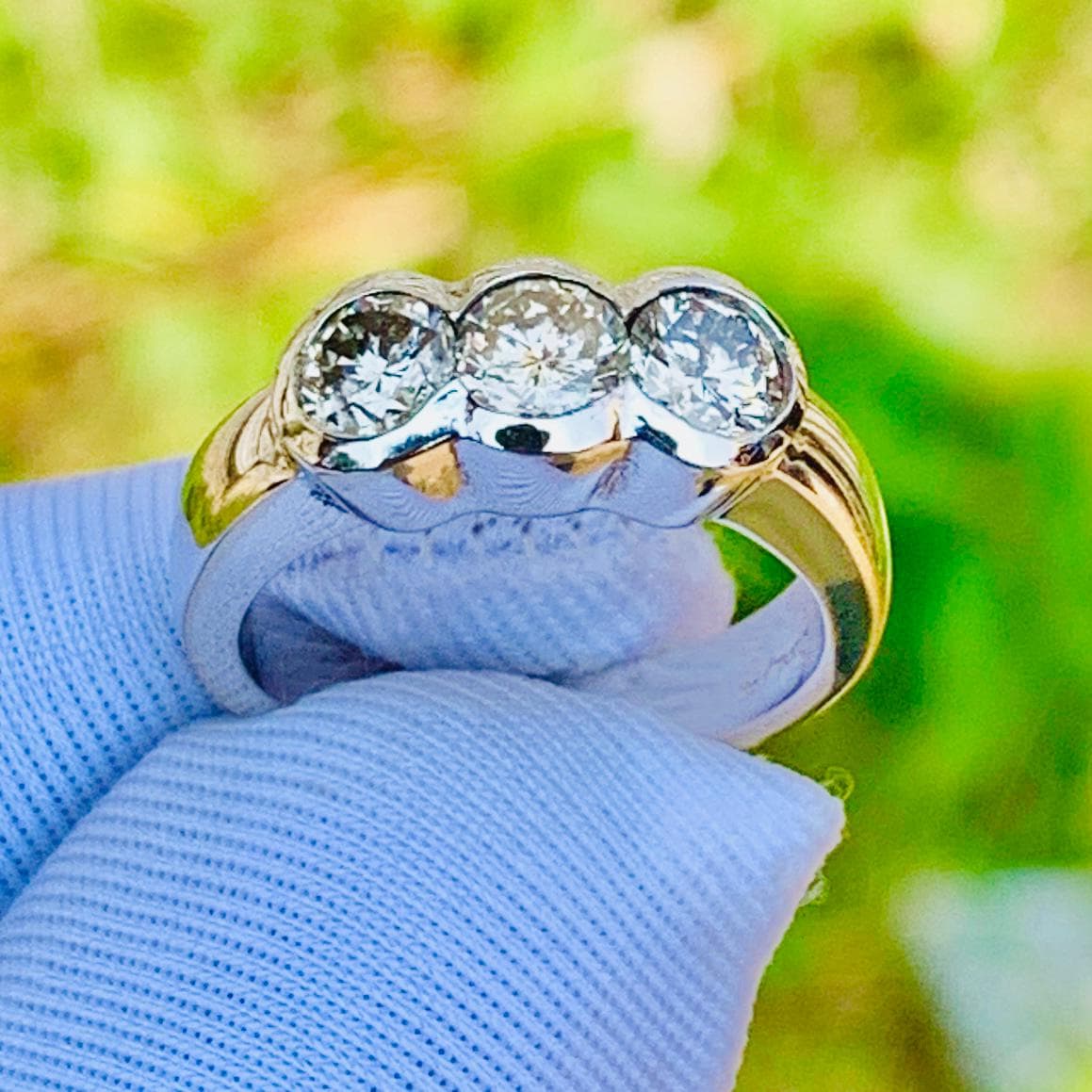 1.40ct VS2 Natural Diamond Three Stone Ring – 14K White Gold
