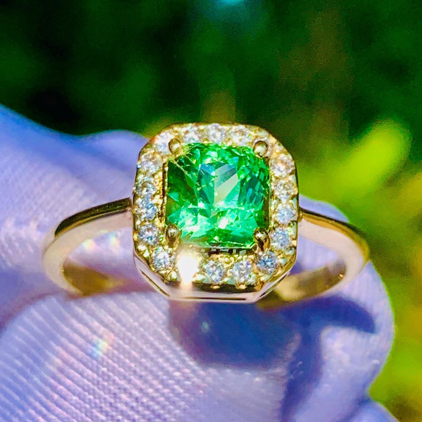 1.52ct Tsavorite Garnet Ring – 14K Rose Gold & Natural Diamonds