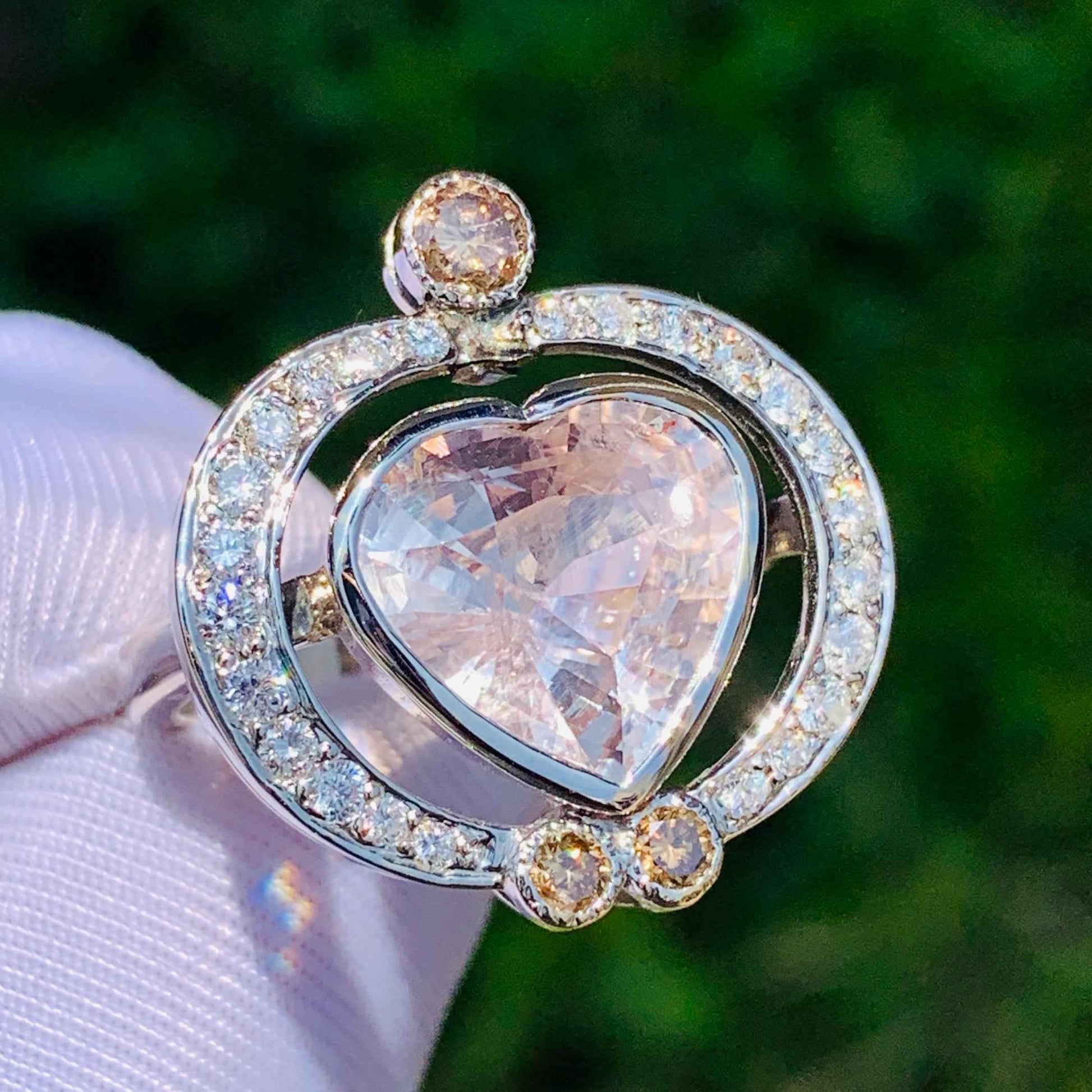 6.60ct Heart Sapphire Ring – 14K Yellow Gold