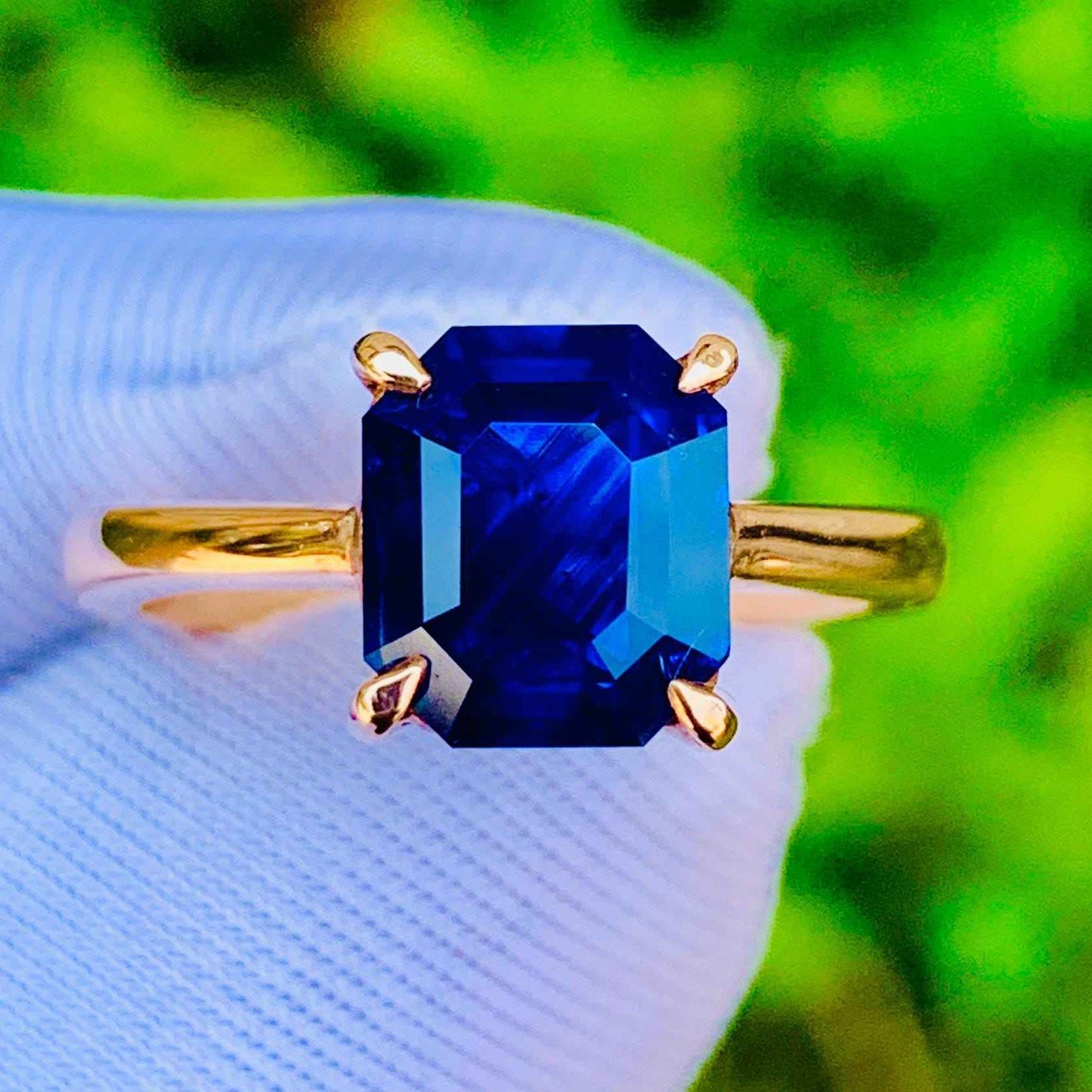 2.60ct Emerald Cut Royal Blue Sapphire Ring – 14K Rose Gold