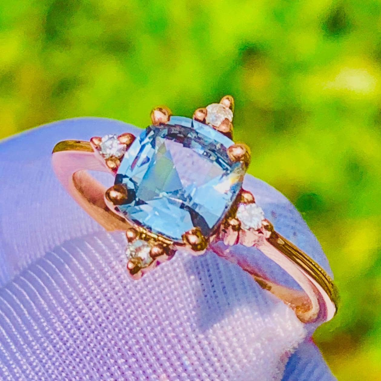 1.90ct Silver Sapphire Ring – 14K White Gold