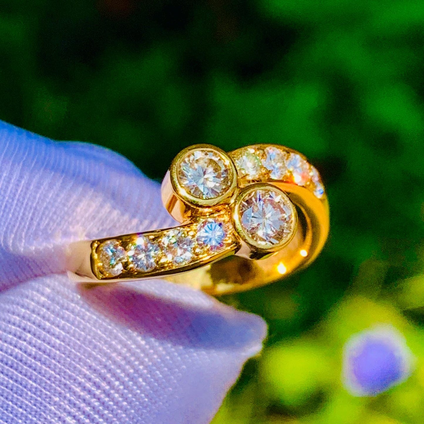 Natural 2 Stone Diamond Ring – 18K Yellow Gold