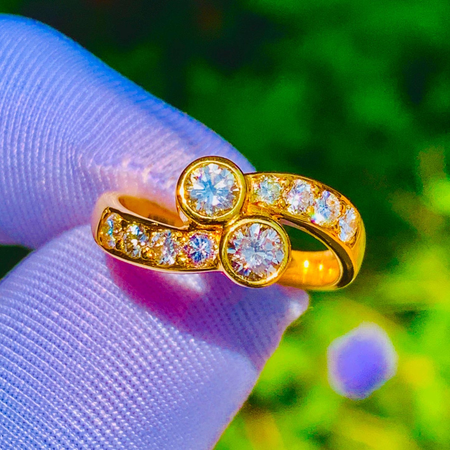 Natural 2 Stone Diamond Ring – 18K Yellow Gold