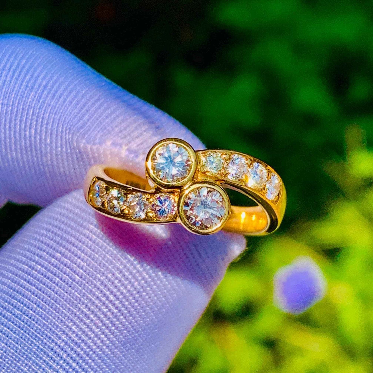 Natural 2 Stone Diamond Ring – 18K Yellow Gold