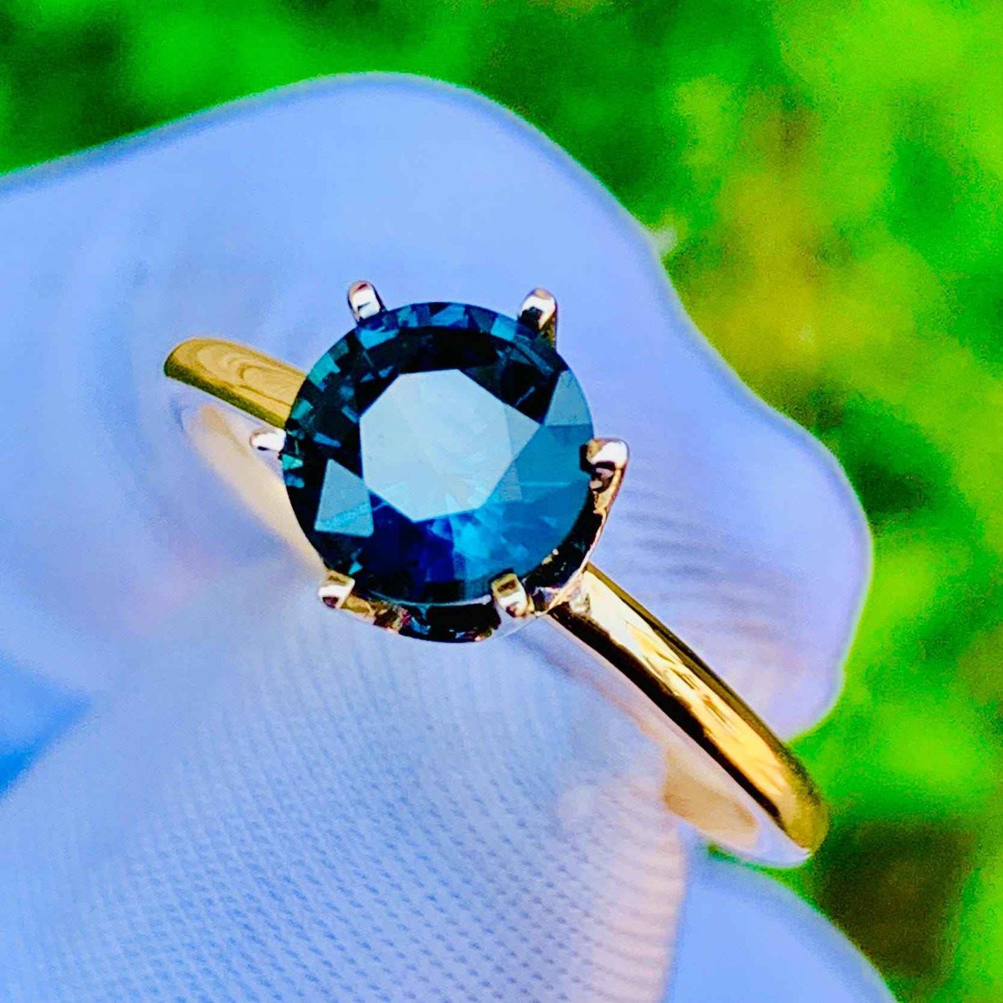 1.50ct Teal Sapphire Ring – 14K White Gold