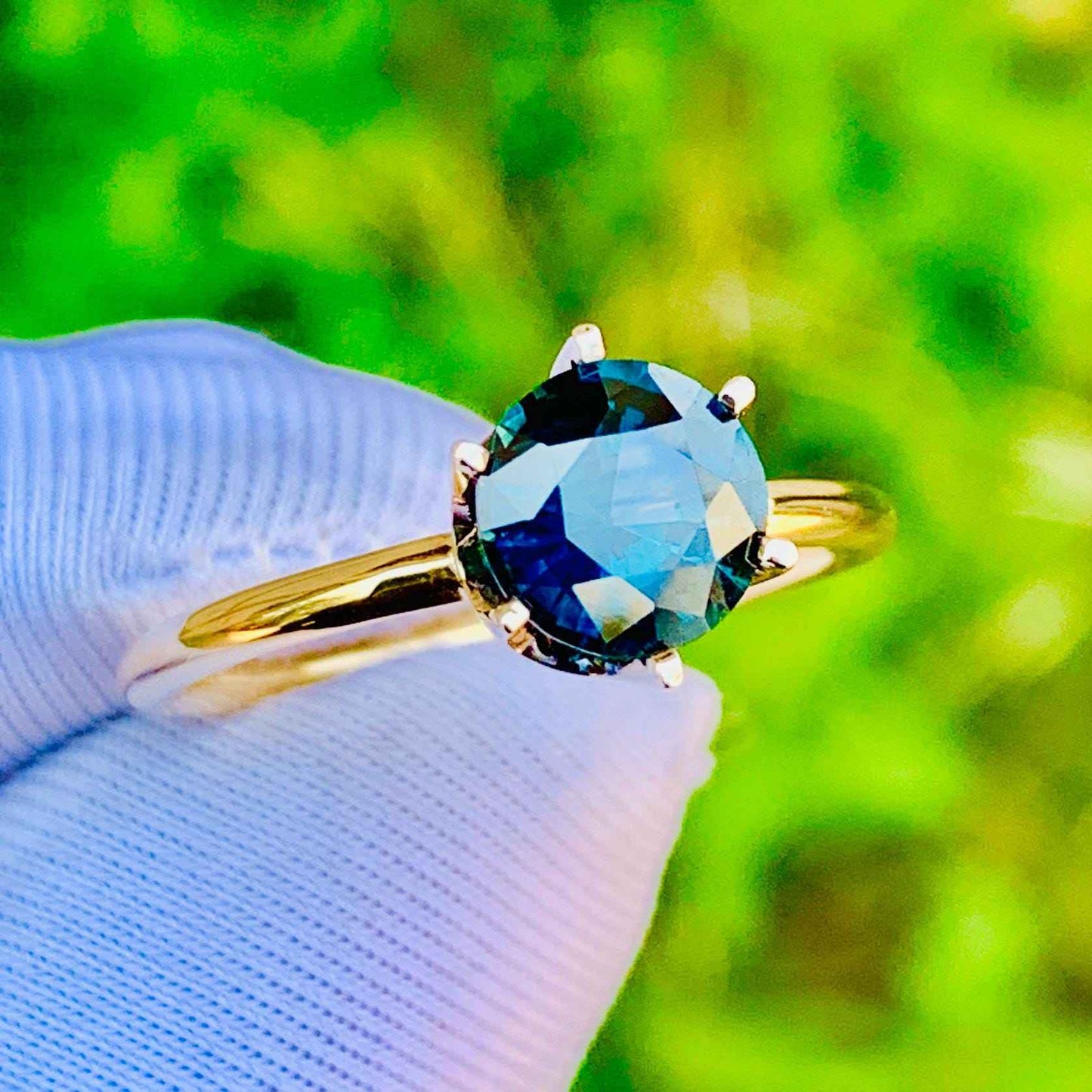 1.50ct Teal Sapphire Ring – 14K White Gold