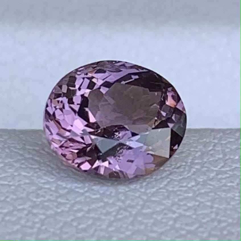 Natural Lavender Spinel 1.01ct  Oval Cut Gemstone with Soft Pastel Hue