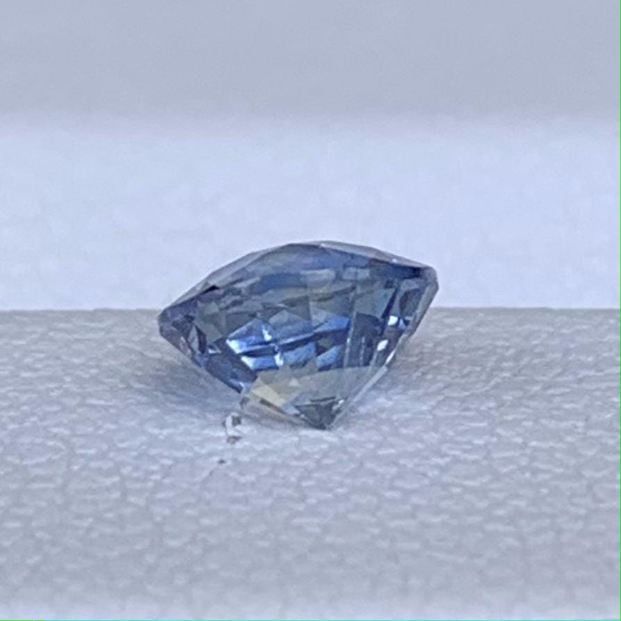 Bluish Bi-Color Sapphire 1.01ct Unheated  Natural Oval Cut Two-Tone Sapphire Gemstone