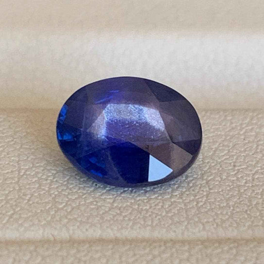 Royal Blue Sapphire 2.06ct Unheated  Natural Oval Cut Ceylon Sapphire for Fine Jewelry
