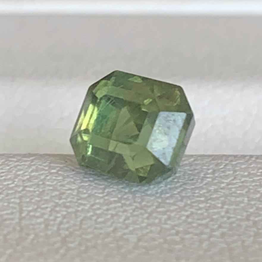 Green Sapphire 1.61ct Unheated  Natural Emerald Cut Green Sapphire Gemstone for Fine Jewelry