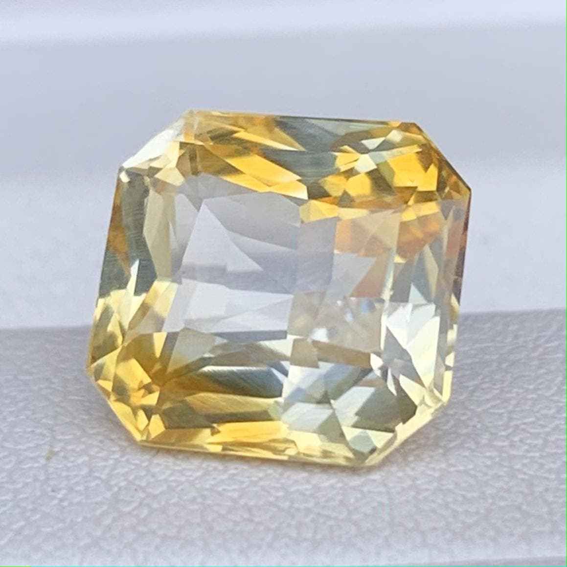 Bi-Color Sapphire 6.37ct Natural  Yellow & White Radiant Cut Sapphire Gemstone for Collectors