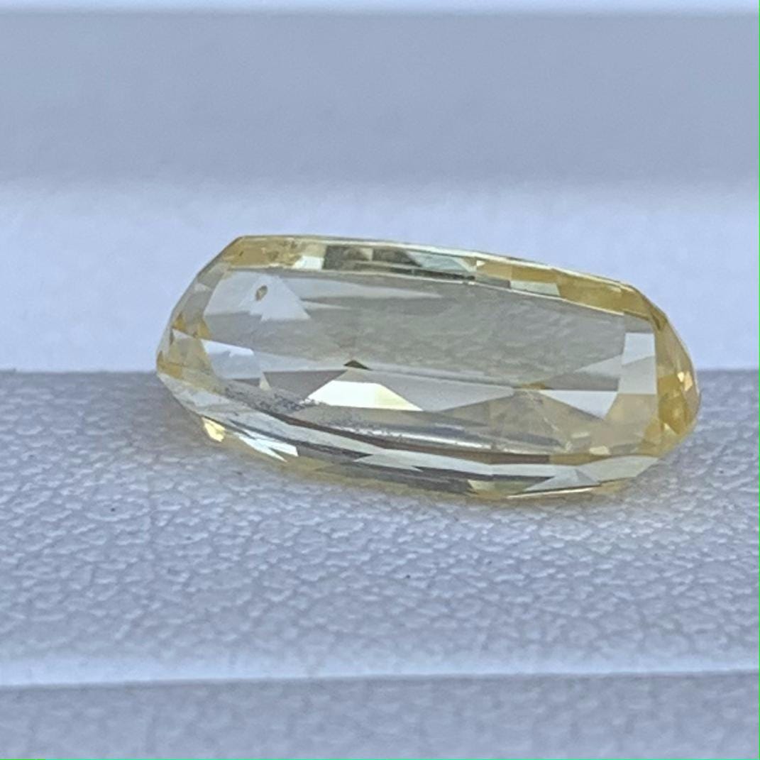 Bi-Color Yellow Sapphire 3.10ct Unheated  Natural Long Cushion Cut Sapphire Gemstone