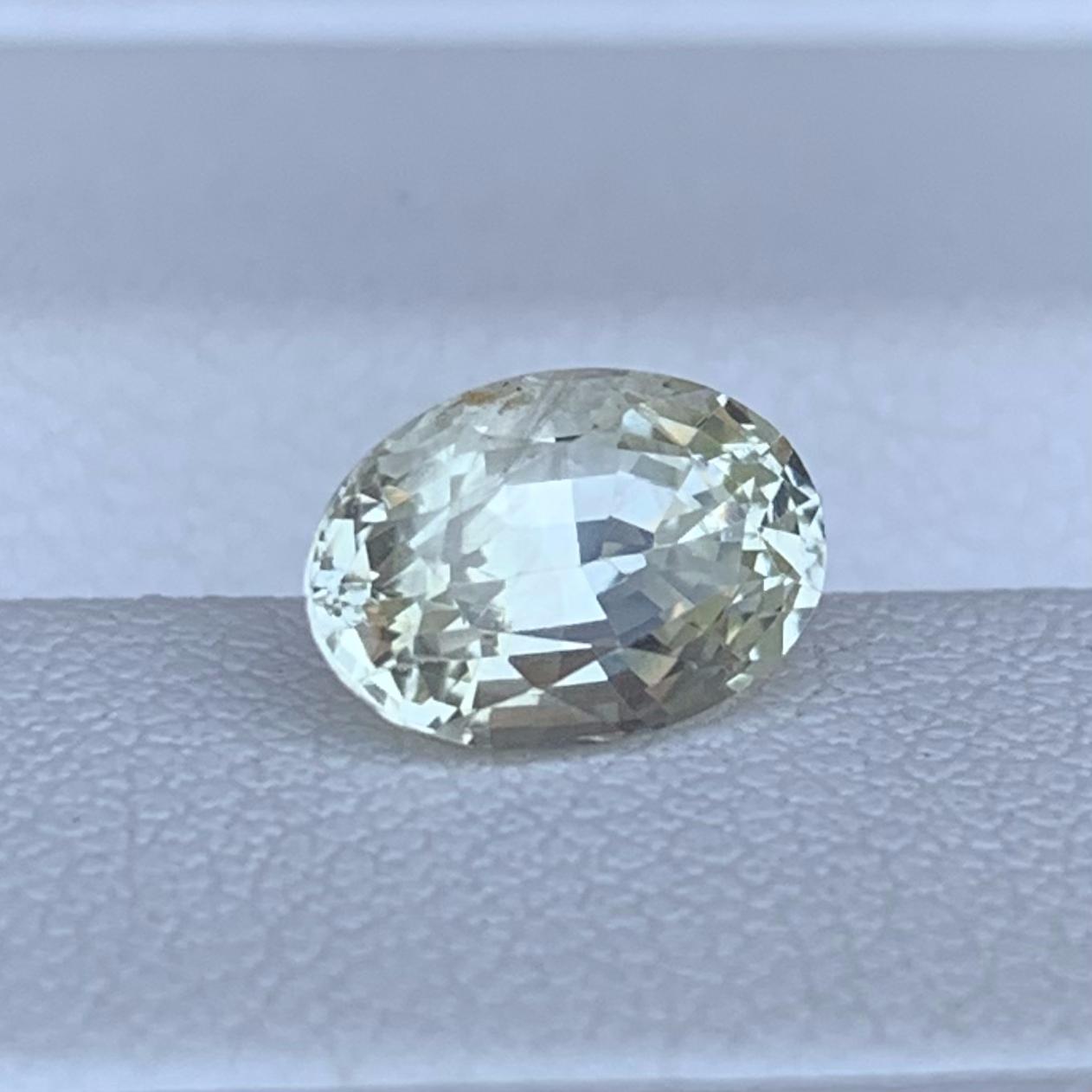 Mint Green Sapphire 1.86ct Unheated  Natural Oval Cut Green Sapphire Gemstone for Fine Jewelry