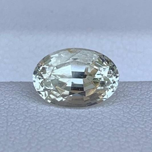 Mint Green Sapphire 1.86ct Unheated  Natural Oval Cut Green Sapphire Gemstone for Fine Jewelry