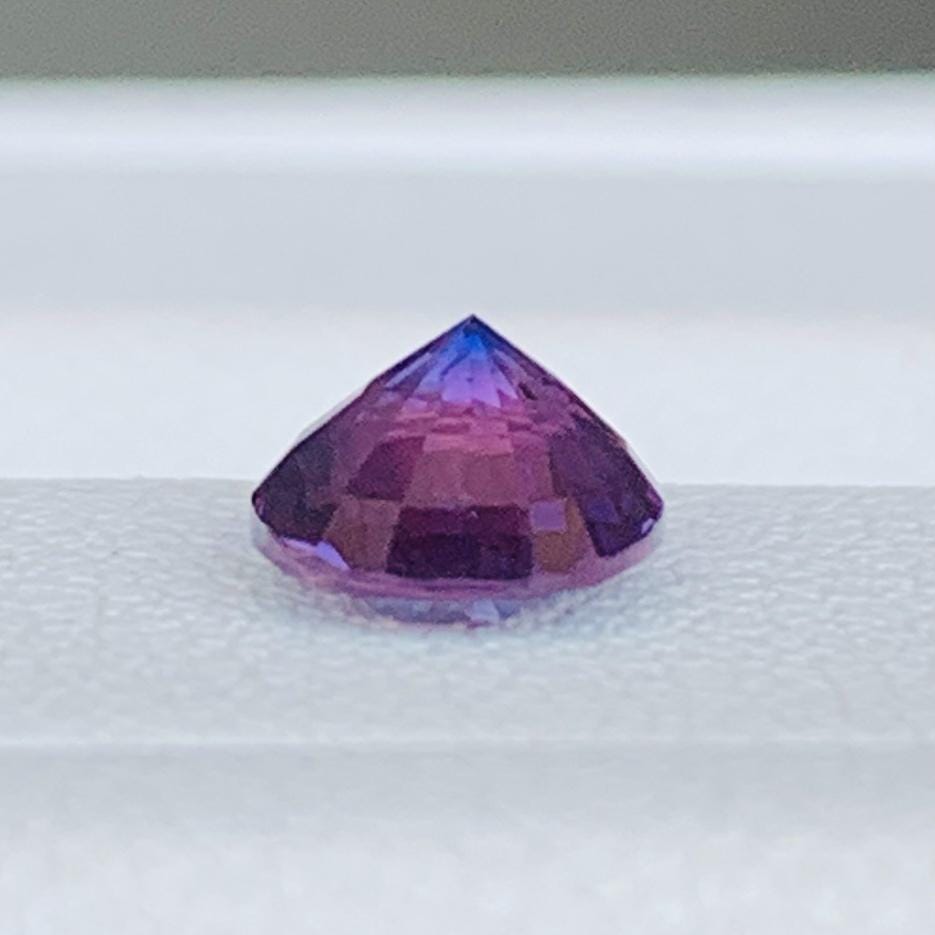 Peacock Bi-Color Sapphire 1.13ct Unheated  Natural Oval Cut Rare Sapphire Gemstone