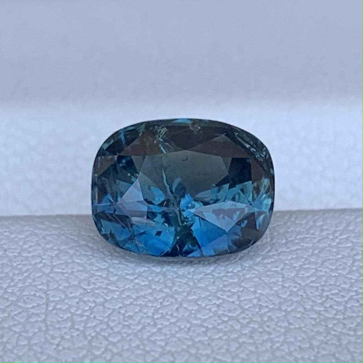 Teal Sapphire 2.65ct Unheated  Natural Cushion Cut Teal Sapphire Gemstone for Fine Jewelry