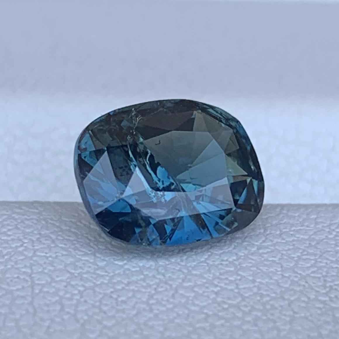 Teal Sapphire 2.65ct Unheated  Natural Cushion Cut Teal Sapphire Gemstone for Fine Jewelry