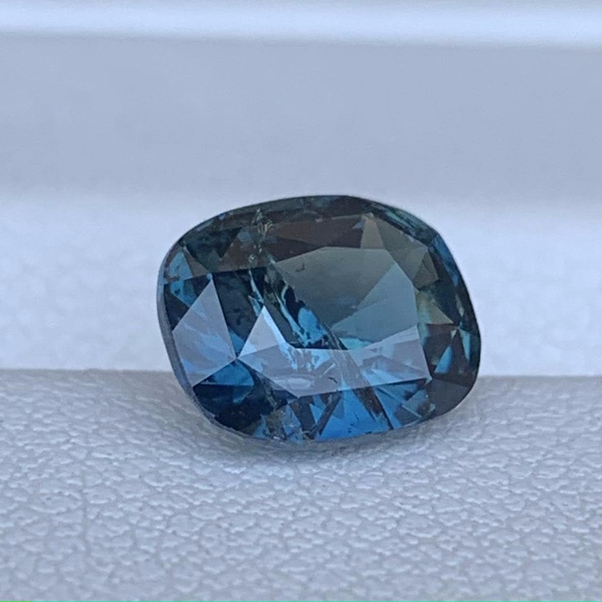 Teal Sapphire 2.65ct Unheated  Natural Cushion Cut Teal Sapphire Gemstone for Fine Jewelry