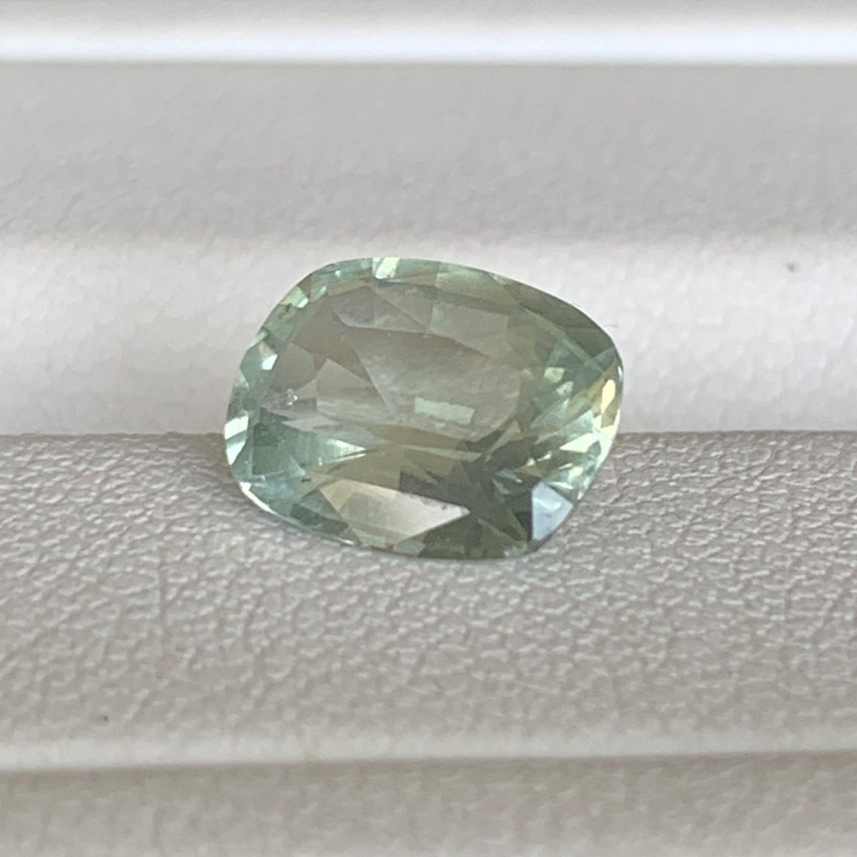 Mint Green Sapphire 2.07ct Unheated  Natural Cushion Cut Green Sapphire Gemstone for Fine Jewelry