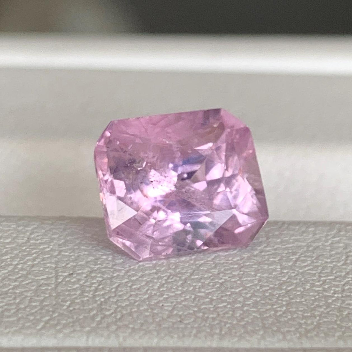 Pink Sapphire 2.84ct Unheated  Natural Radiant Cut Pink Sapphire Gemstone for Fine Jewelry