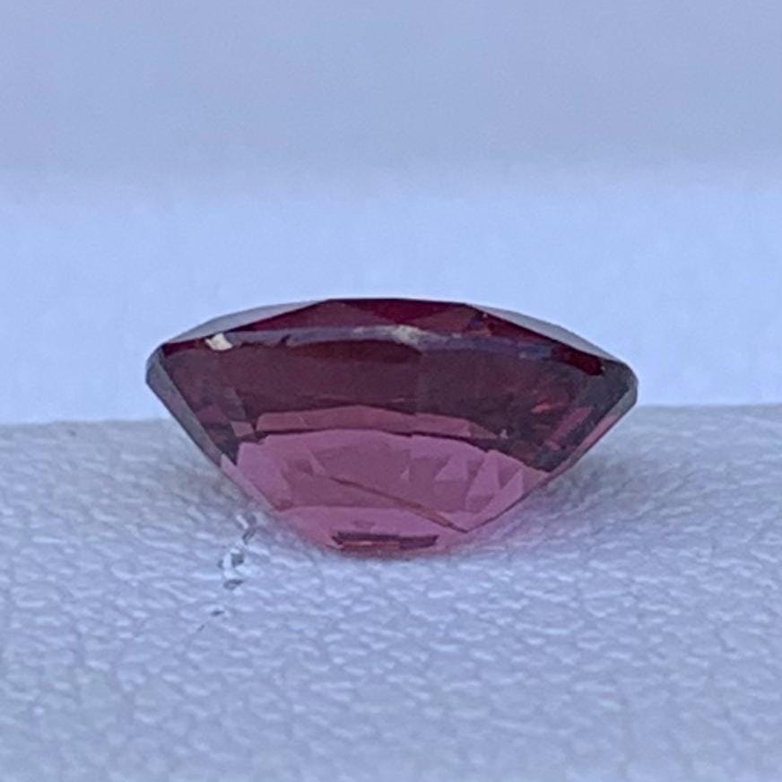 Purple Sapphire 1.40ct Unheated  Natural Oval Cut Violet Gemstone for Fine Jewelry