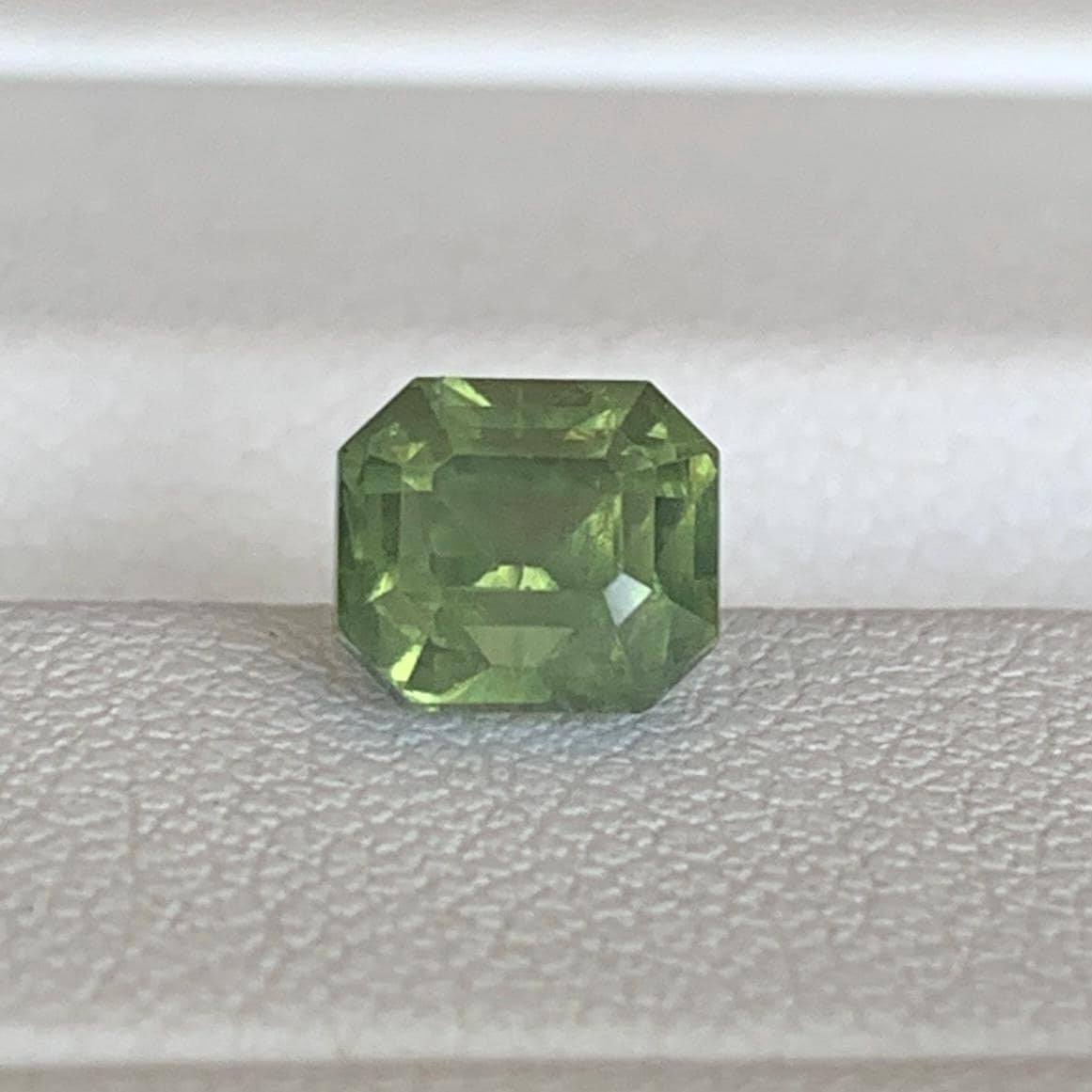 Green Sapphire 1.61ct Unheated  Natural Emerald Cut Green Sapphire Gemstone for Fine Jewelry