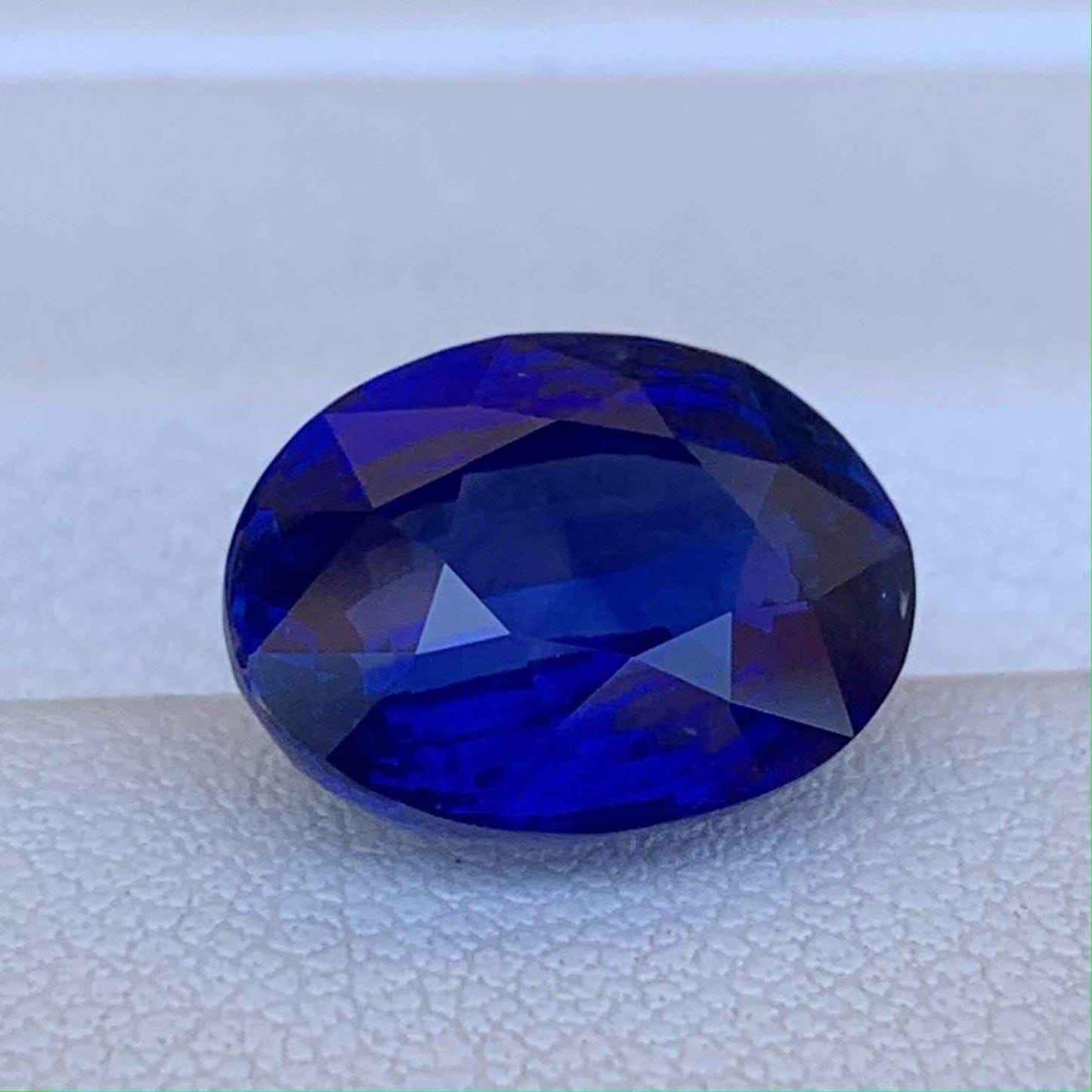 Royal Blue Sapphire 7.13ct Heated  Natural Oval Cut Statement Sapphire for Fine Jewelry