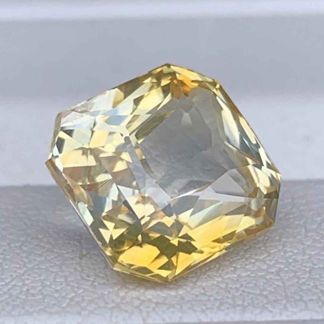 Bi-Color Sapphire 6.37ct Natural  Yellow & White Radiant Cut Sapphire Gemstone for Collectors