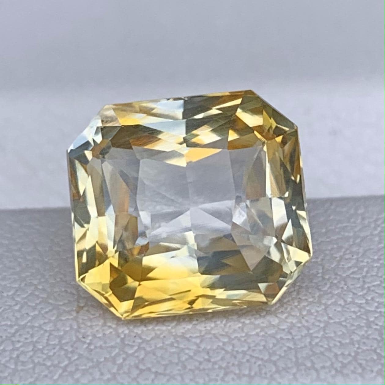 Bi-Color Sapphire 6.37ct Natural  Yellow & White Radiant Cut Sapphire Gemstone for Collectors