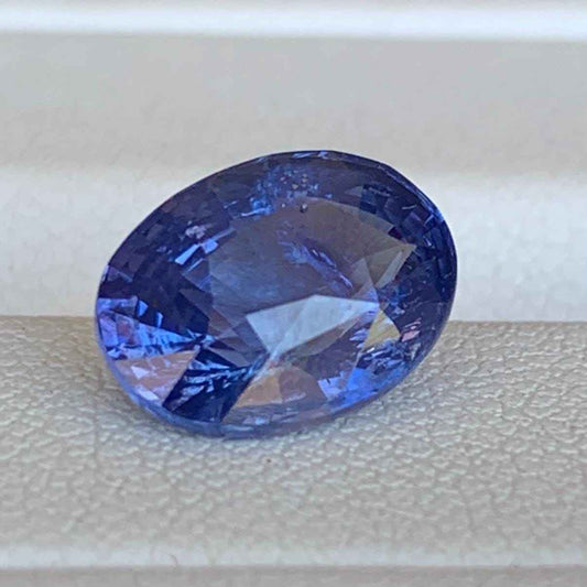 Color Change Sapphire 3.50ct Unheated  GUILD Certified Oval Cut Blue to Purple Sapphire Gemstone