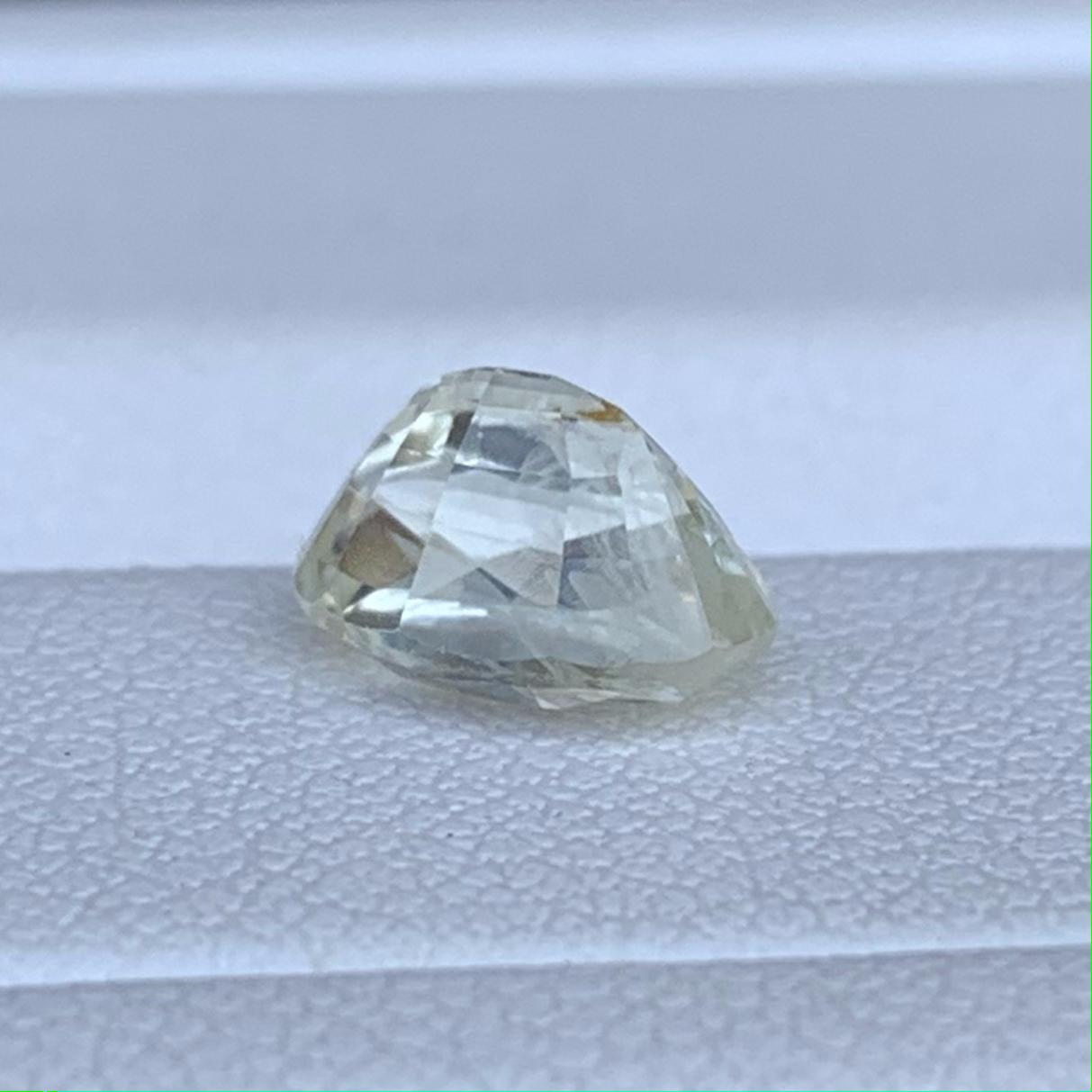 Mint Green Sapphire 1.86ct Unheated  Natural Oval Cut Green Sapphire Gemstone for Fine Jewelry