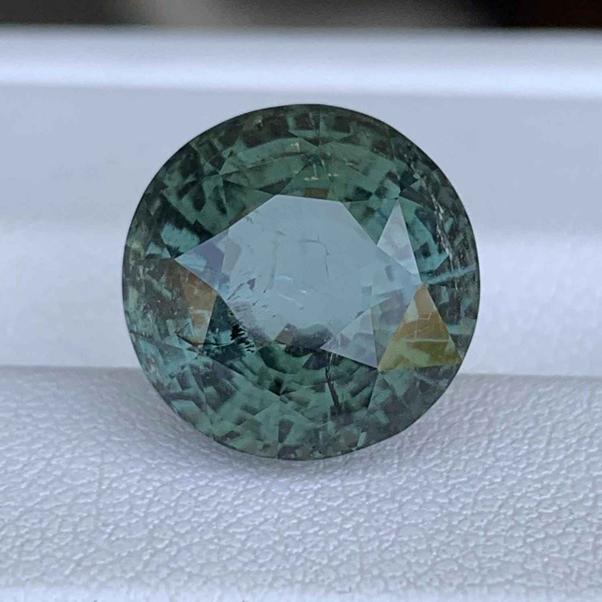 Green Tourmaline 11.89ct Natural  Large Oval Cut Gemstone for Collectors & Fine Jewelry