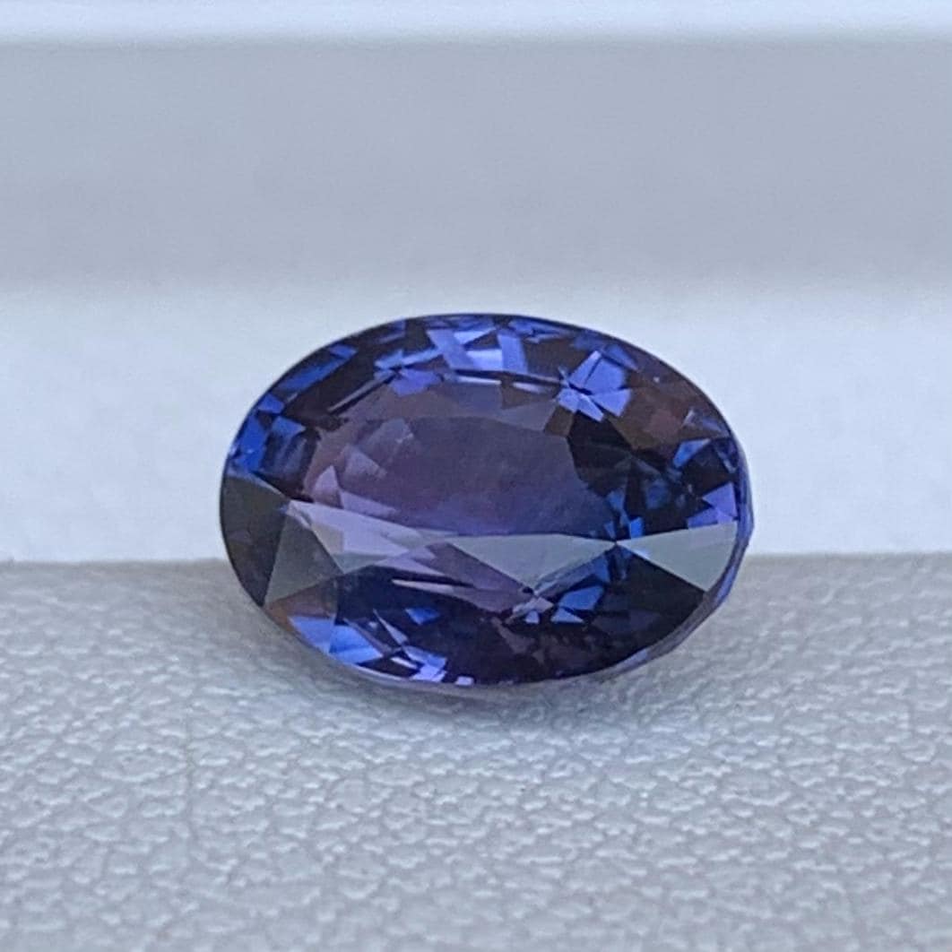 Color Change Violet Sapphire 2.05ct Unheated  Natural Oval Cut Sapphire Gemstone