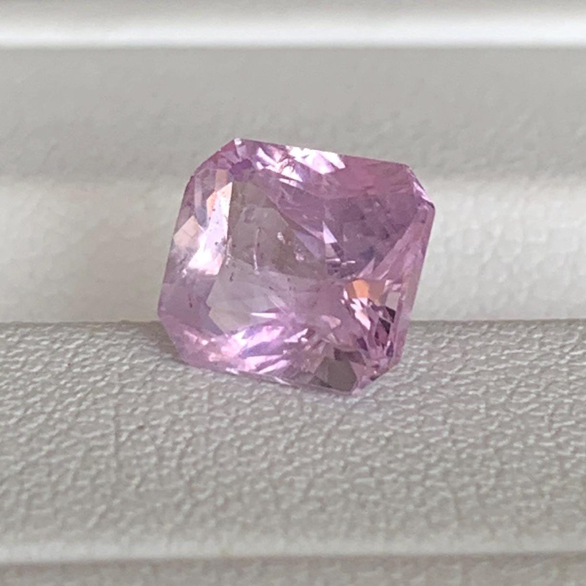 Pink Sapphire 2.84ct Unheated  Natural Radiant Cut Pink Sapphire Gemstone for Fine Jewelry