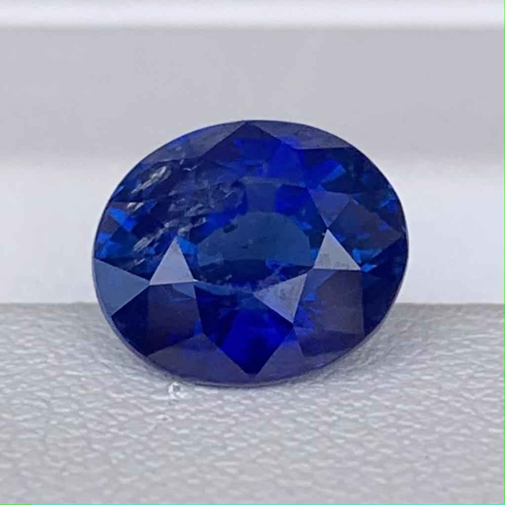 Royal Blue Sapphire 3.57ct Unheated  Natural Oval Cut Blue Sapphire Gemstone for Fine Jewelry