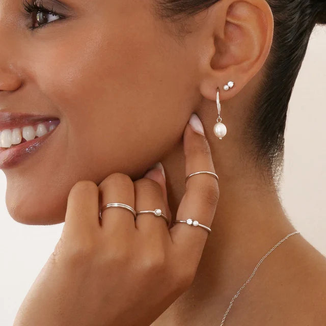 Twist Band Ring - Baza Boutique