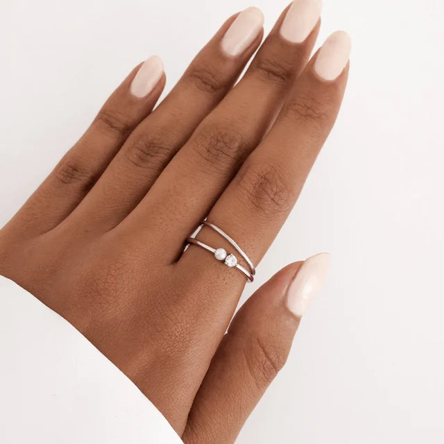Twist Band Ring - Baza Boutique