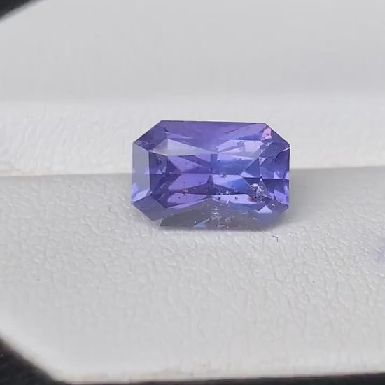 Purple sapphire 3.43 Carats, Unheated lavender sapphire ring, lilac sapphire, purple sapphire engagement Ring, Natural Vivid Purple Sapphire