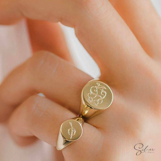 Vintage Signature Ring - Sterling Silver Men's Initial Engraved Ring - Baza Boutique 